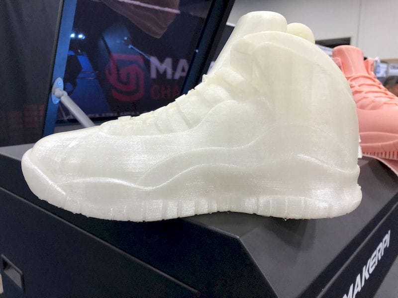  Large scale 3D print of a shoe entirely in flexible maerial 