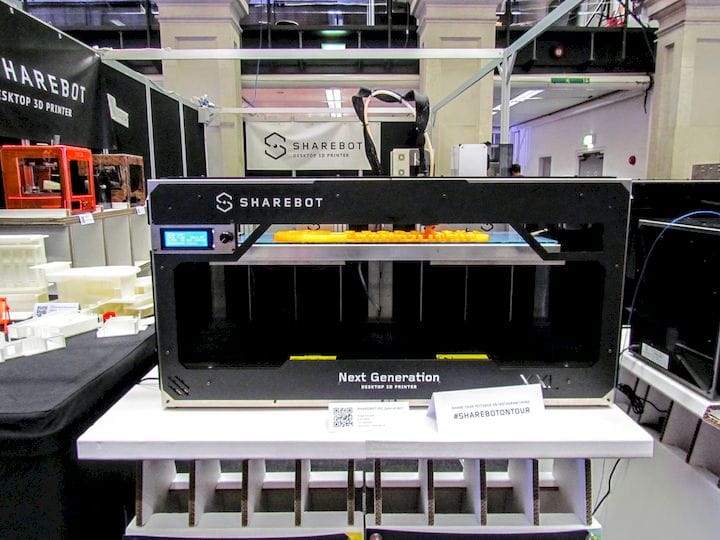  Sharebot’s famous stretch 3D printer [Source: Fabbaloo] 