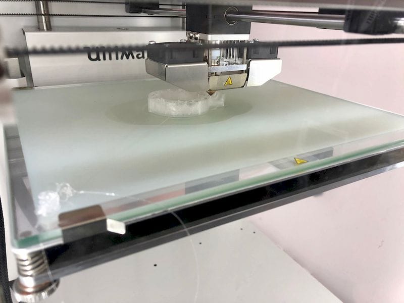  An Ultimaker 3D printer, doing its business 
