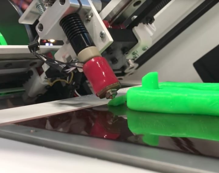  The unusual tilted orientation of the Printrbelt continuous 3D printer 