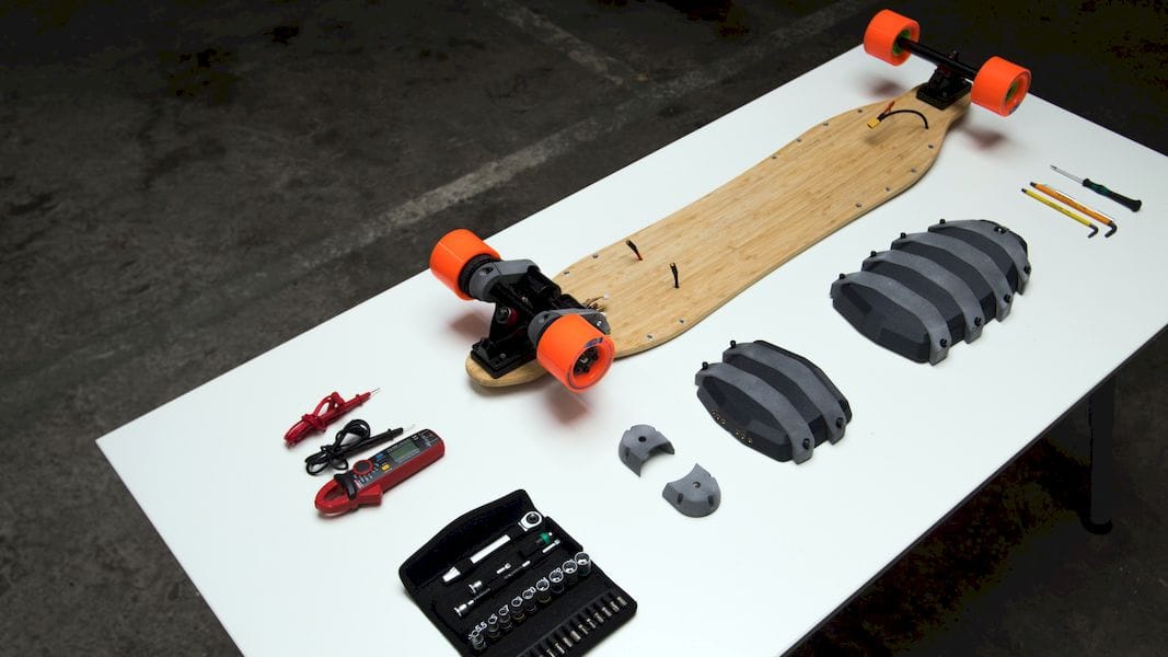  A 3D printed skateboard project 