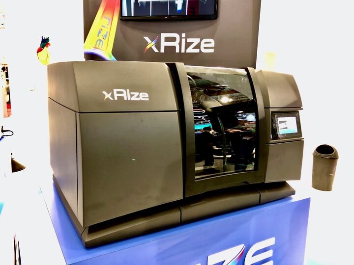  The full color XRIZE 3D printing system from Rize [Source: Fabbaloo] 