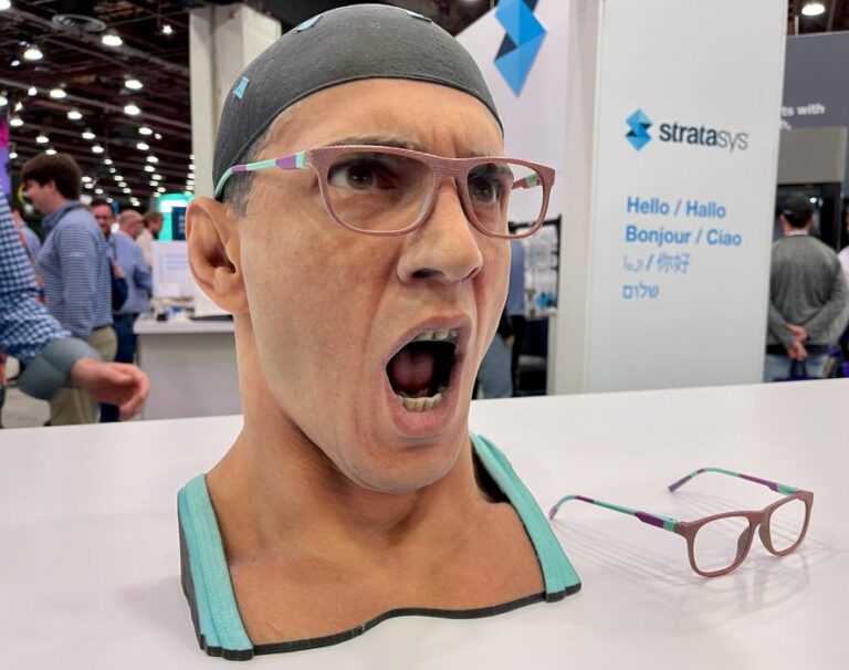 Design of the Week: Ultra Realistic 3D Printed Head