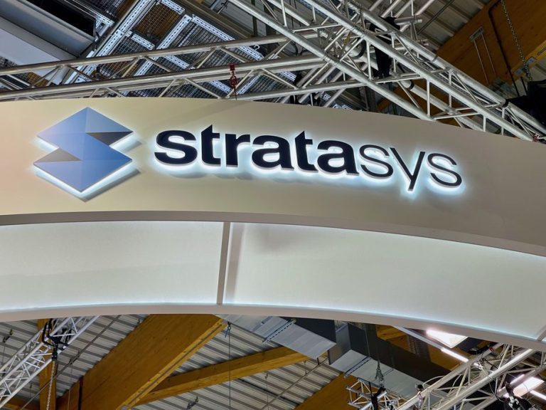 Why Stratasys Showed a Robotic System They Don’t Even Sell