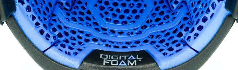 Digital Foam Technology: EOS and Bauer Create New Customized Hockey Helmets