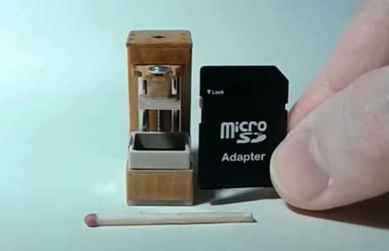 Tiny Yet Mighty: Introducing the Smallest Working 3D Printer 