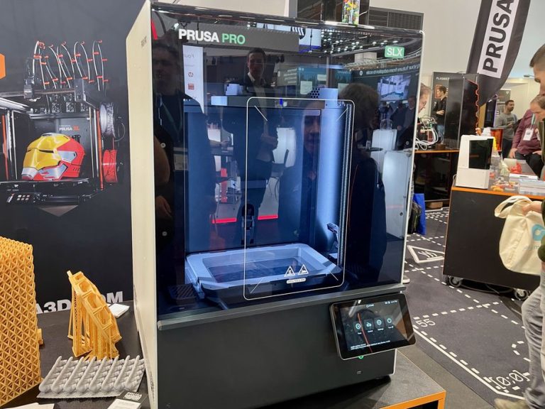 Prusa Research Ventures into Advanced Resin 3D Printing with New SLX Printer