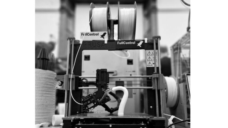 Open Source Project Adds Fourth Axis to Prusa MK3S for Advanced 3D Printing