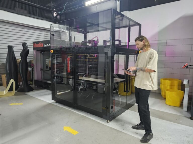 Modix Unveils MAMA-1700: A High Speed Large-Format Pellet 3D Printer