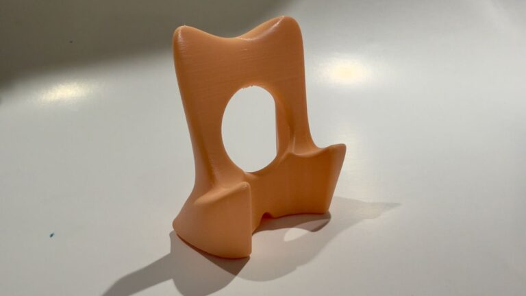 Design of the Week: Phone Chair