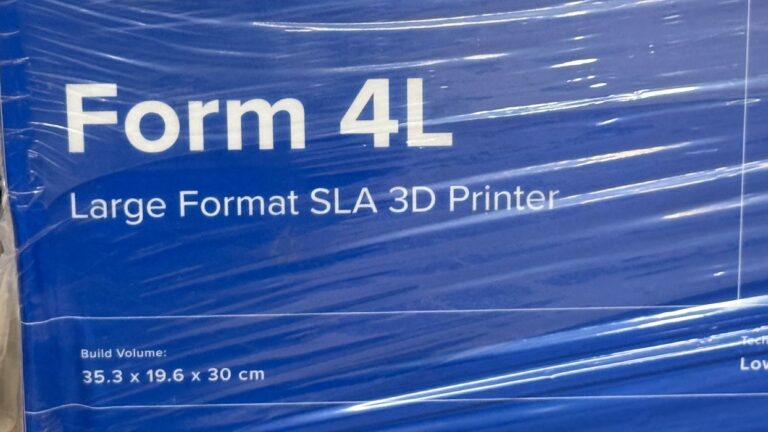 Hands On With The Formlabs Form 4L, Part 1