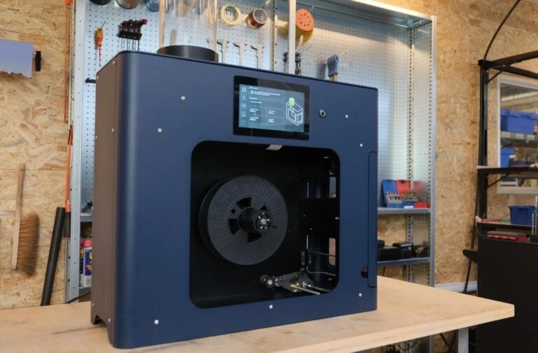 3DEVO’s New Filament Maker TWO: Advanced Features and Larger Spool Handling