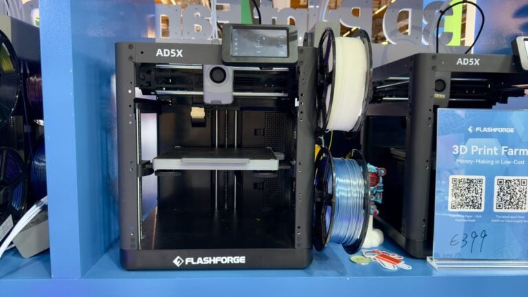 Flashforge Enters Multicolor Market with AD5X: High-Speed, 4-Color 3D Printing at a Bargain